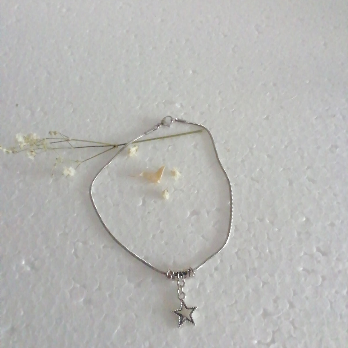 Bracelet Cheville Argenté Avec Motif Flèche - Idée Cadeau Saint-Valentin