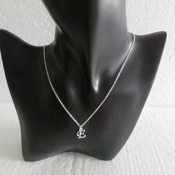 Collier Argent 925 = et son Initiale E