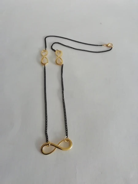 Collier Trois Infinis Dorés